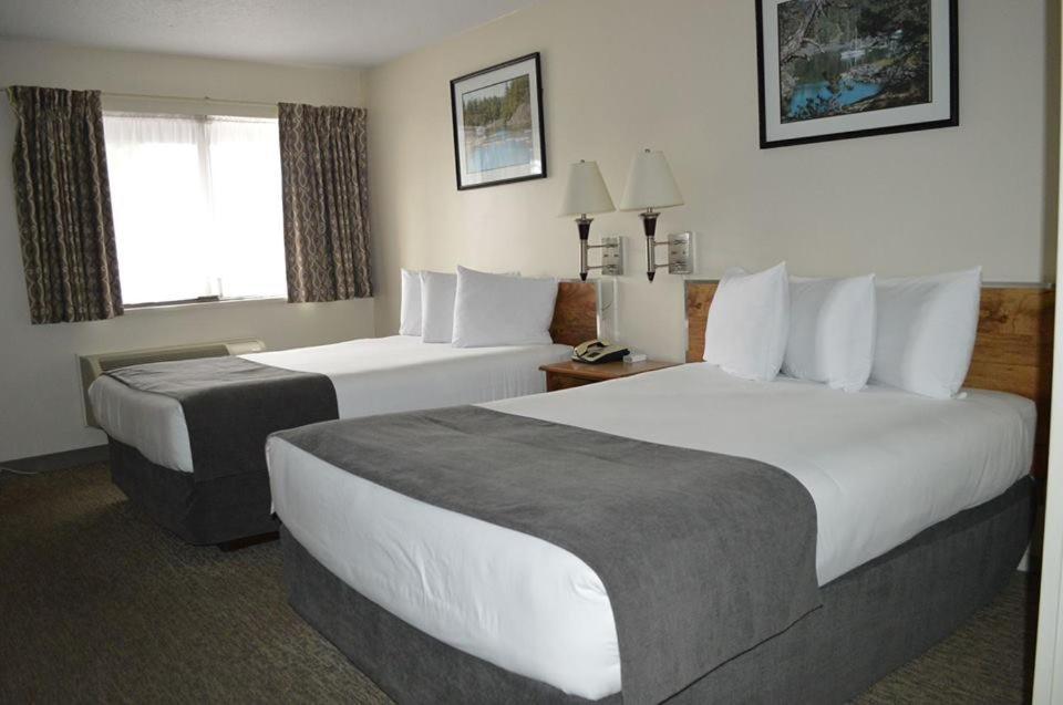Driftwood Inn 세첼트 외부 사진